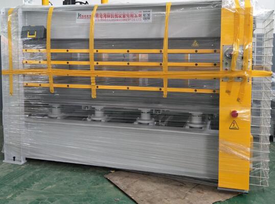 熱壓機(jī) 熱壓機(jī)