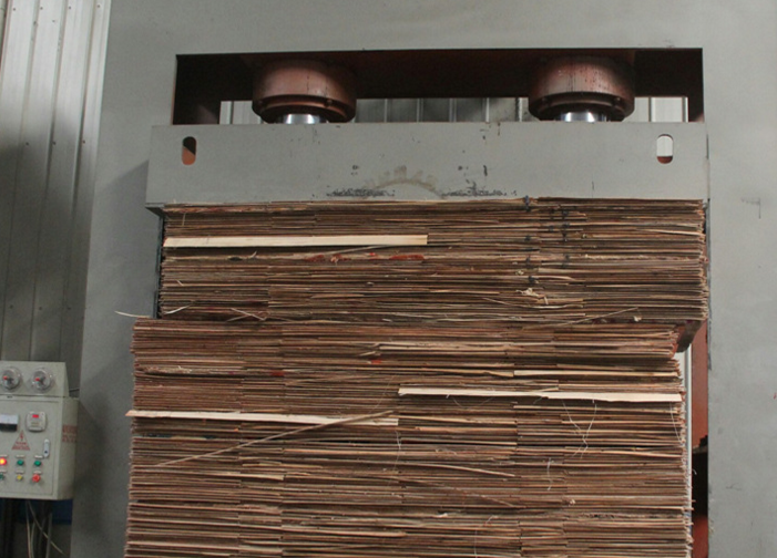 預(yù)壓機(jī) 預(yù)壓機(jī)