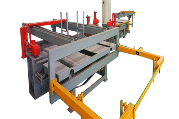 全自動(dòng)鋸邊機(jī) 全自動(dòng)鋸邊機(jī)